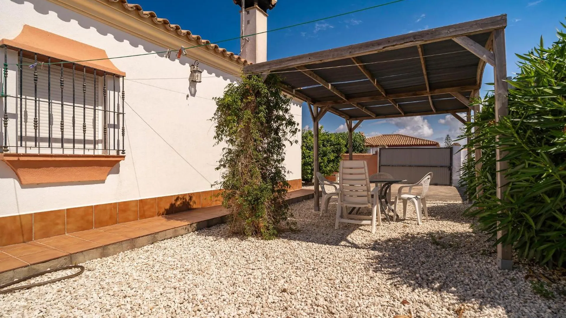 3 Bedroom Cozy Home In Chiclana De La Fronter Chiclana de la Frontera 0*,  Spain